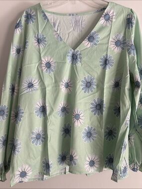 Mint Green Floral V-Neck Blouse